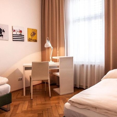 Riess Apartments Rotenhofgasse | Contactless Check-In ウィーン エクステリア 写真
