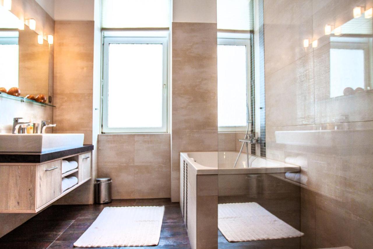Riess Apartments Rotenhofgasse | Contactless Check-In ウィーン エクステリア 写真