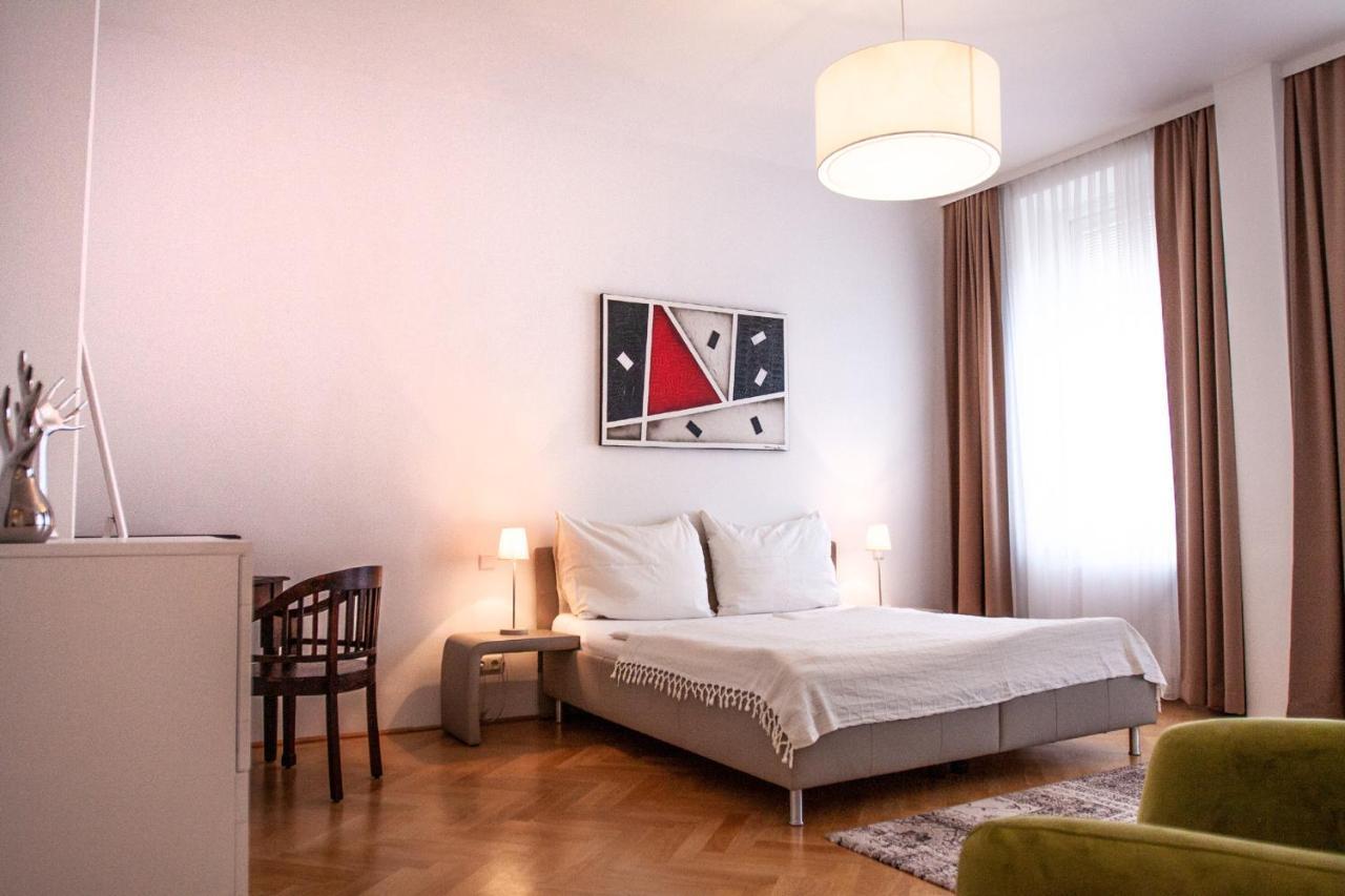 Riess Apartments Rotenhofgasse | Contactless Check-In ウィーン エクステリア 写真