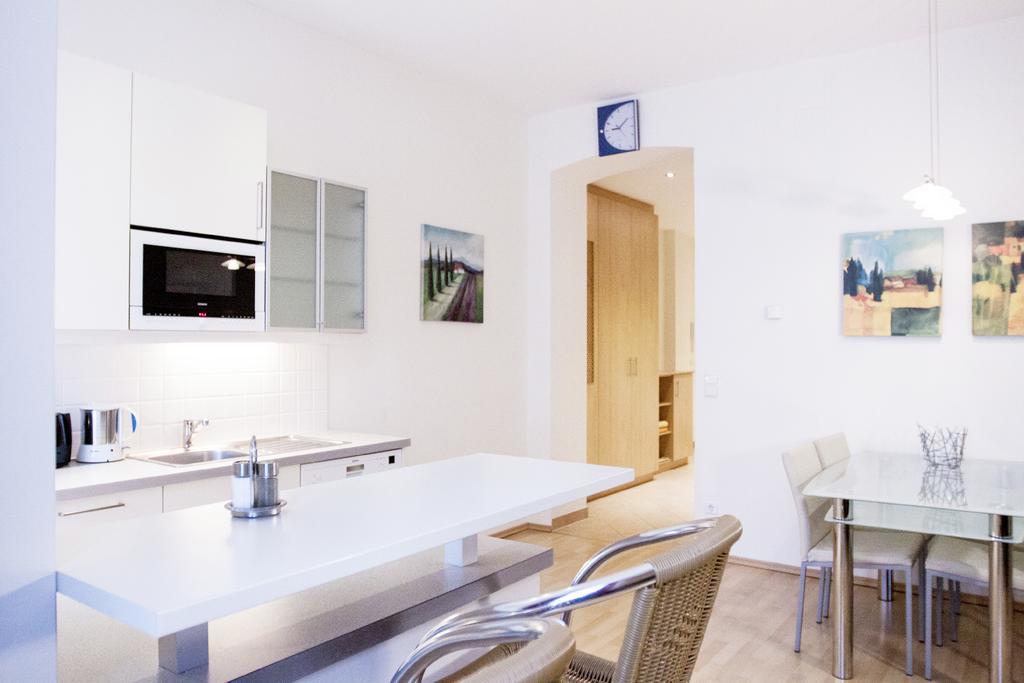 Riess Apartments Rotenhofgasse | Contactless Check-In ウィーン エクステリア 写真